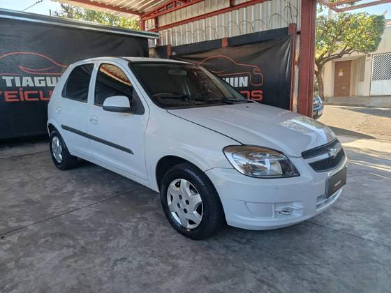 CHEVROLET CELTA 1.0 MPFI LT 8V FLEX 4P MANUAL CHEVROLET CELTA 1.0 MPFI LT 8V FLEX 4P MANUAL